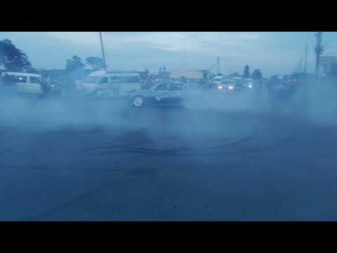 Sthwathwa Spinning his V8 @ Newcastle Osizweni Top Rank..