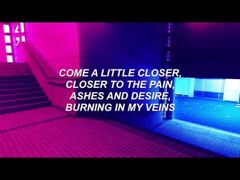 download lagu mp3 mp4 Sleeping With Sirens Closer, download lagu Sleeping With Sirens Closer gratis, unduh video klip Sleeping With Sirens Closer