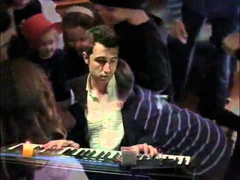 Paul Harris Presents Little Man by Paul Harris, Rod W at Penguin Magic