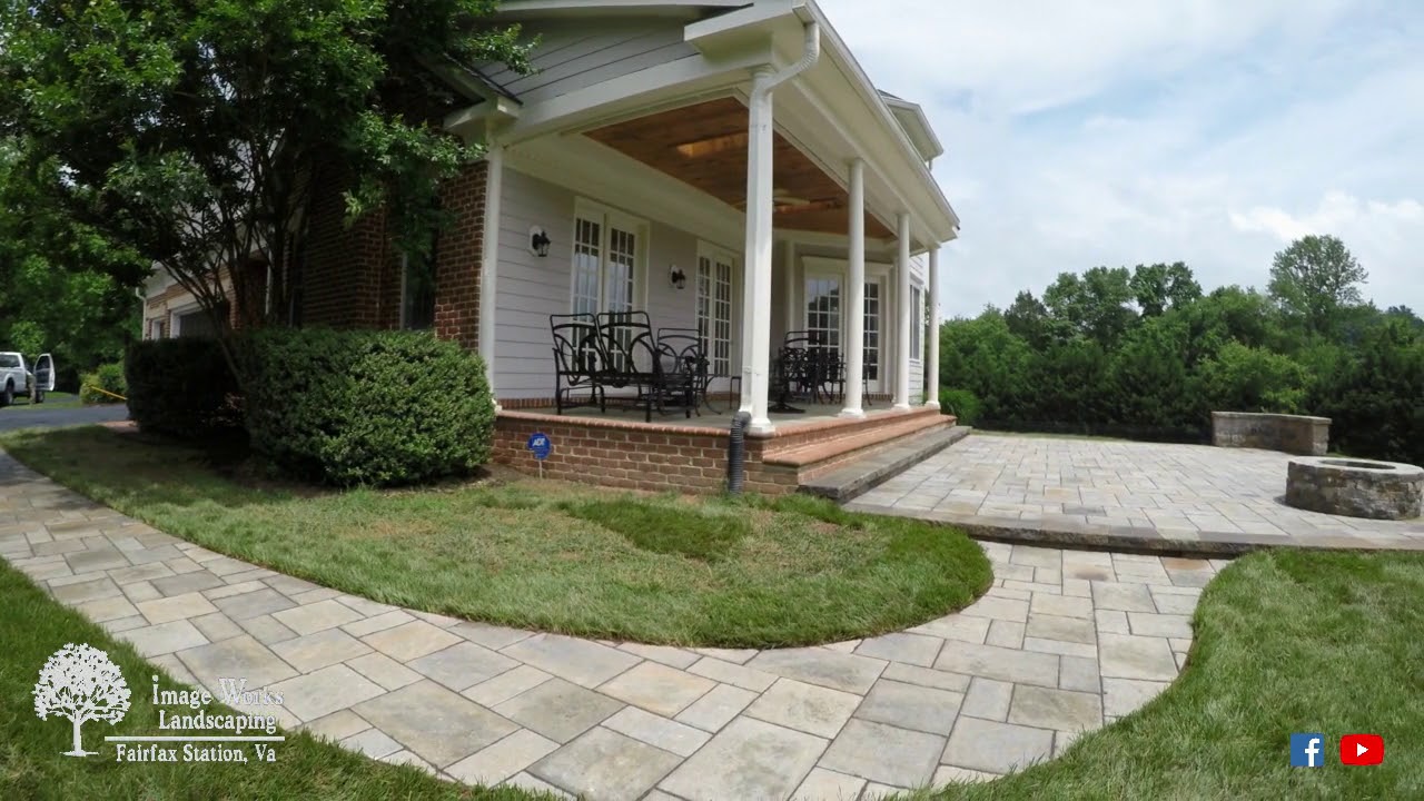 Techo Bloc Blue 60 Champlain Grey - Backyard Patio & Walkway