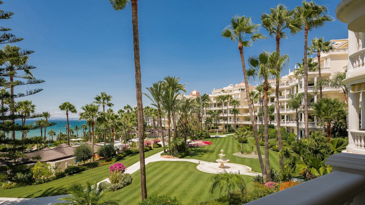 Upgraded Frontline Beach Apartment With Exceptional Details And Quality For Sale In Las Dunas Park Estepona