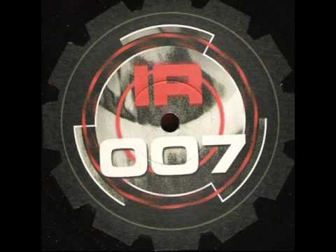 Impulse Factory against Dj Mad Dog - History [ Impulse Records ] 2002
