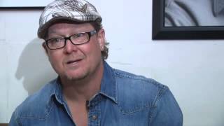 RAW NEWS: Tracy Lawrence Talks "Headlights, Taillights and Radio"