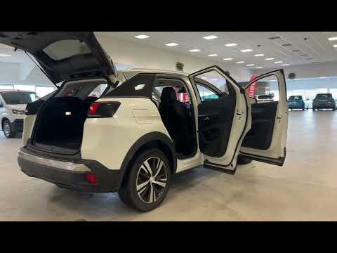 Peugeot 3008 PETROL ALLURE 2019 - Image 2