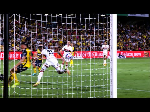 Isuzu UTE Goal of the Week | Yeni NGbakoto