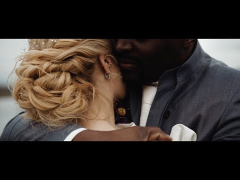 Purple Wedding // produced by Lisa & Andreas Photography