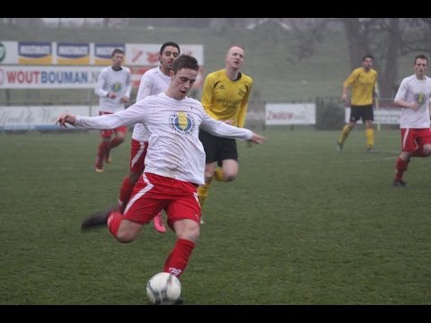 Wilhelmina'26 1 - Heukelum 1, inzet Tim Schwebke rakelings naast