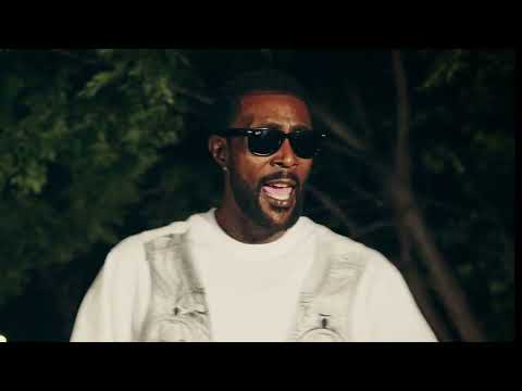 Champ Eazy - League of My Own