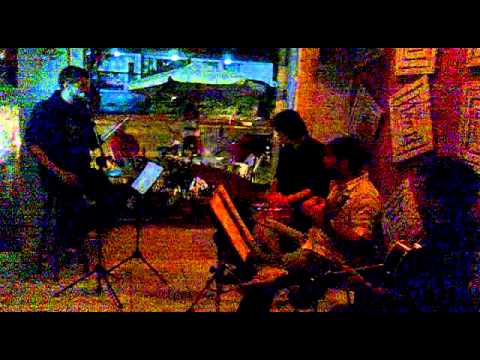 Curandeira - Raphael Taricano c/ Banda Deu Jazz no Baile - Cafofo Paulista-SP - 7/5/2011