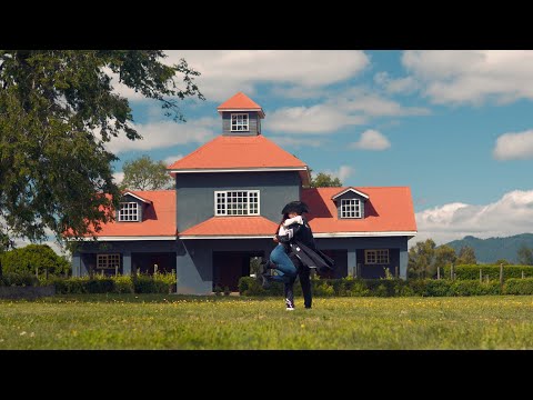 Kapatazes del Amor - Besos de Fuego (Oficial Video)