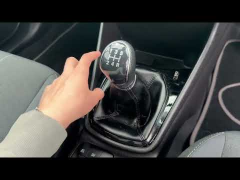 Ford Fiesta 1.1 MANUAL 5DR - Image 2