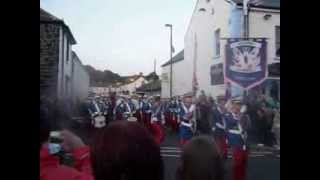 preview picture of video 'Dunamoney FB (2) @ Giants Causeway PBFB Parade, Bushmills 2012'
