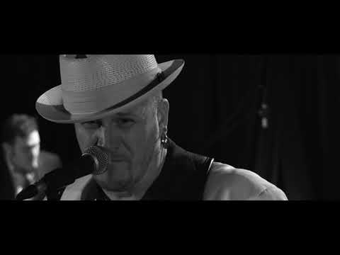 The Revolutionaires - Seven Nights To Rock