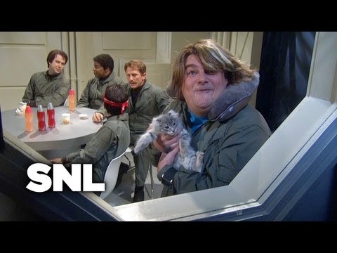 Kitty Cat on the Mars Mission - SNL