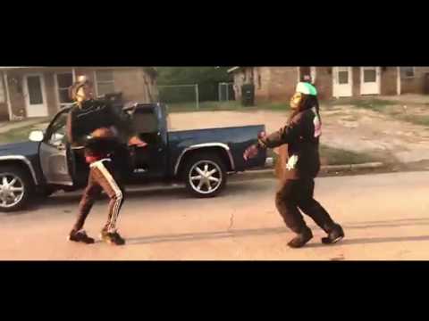 Grandma - Thanksgiving Rap Song "Beans Greens Potatoes Tomatoe 🔥 LIT DANCE VIDEO 🔥U Name It