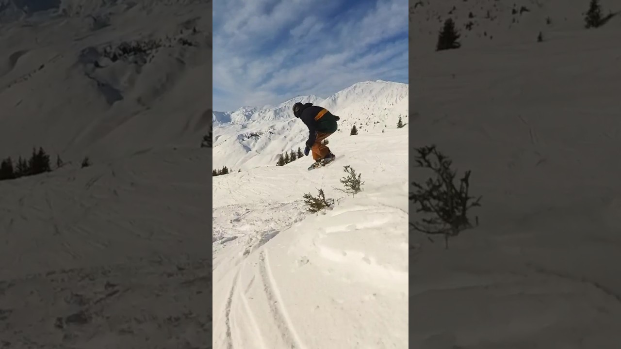 jumping trees 😍 #snowboard #snowboardingtime #snow #snowboardcarving #snowfall #snowboardseason