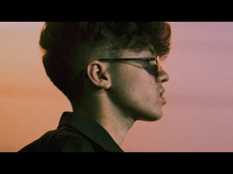 MANDRA - LUMINI (OFFICIAL VIDEO)