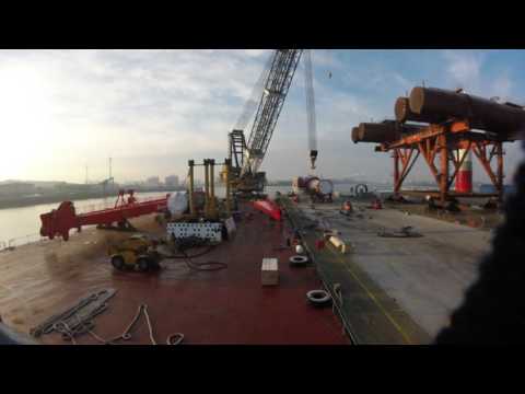 Conquest - Crane load out Flushing