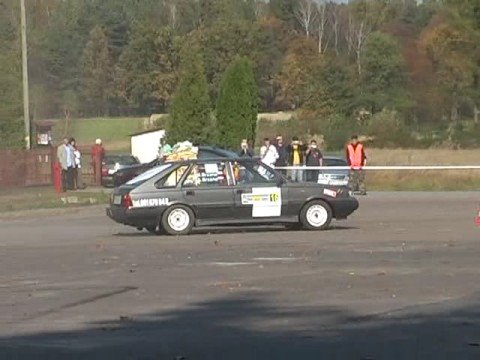 KJS - Rajd Szik Rzeszów (2008-10-12)  M.Brzana / Polonez