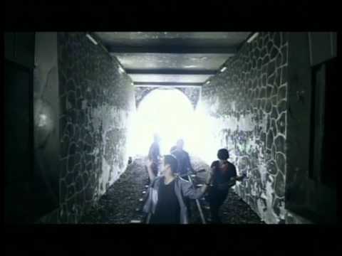 Hijau Daun - Aku dan Air Mata