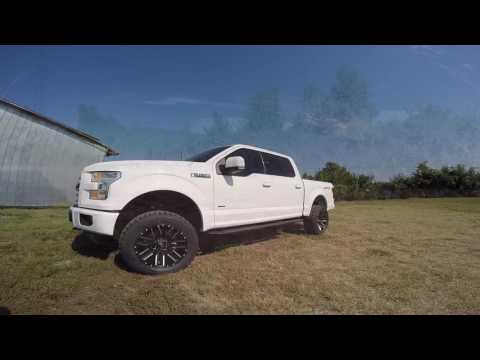 2016 Ford F-150 20x10 Moto Metal Razor w/ 33" Toyo R/T