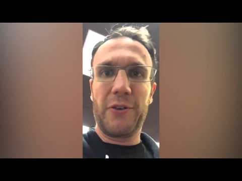 Dan Ryckert - @tacobell run less than ten minutes before closing time [Periscope] (11/24/15)