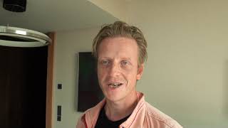DARK JAKOB DIEHL Interview - talks english - THE UNKNOWN - NETFLIX - 3 - adult unknown - TAUMEL video