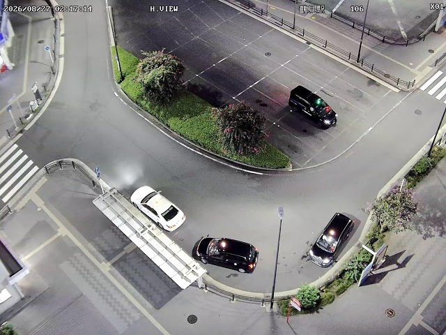 鶴見駅前 タクシー乗り場側