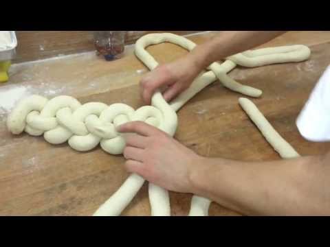 Hefe Zopf ( Bärner art) mit 4 Strängen