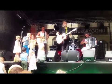 Rasmus og Verdens Beste Band - Mor og far sin sang