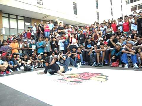 Red Bull BC One eliminatoria Brasília - Cyclone vs Daniel QDM[HD]