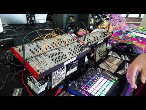 Superbooth 2018 Day One - Tangible Waves