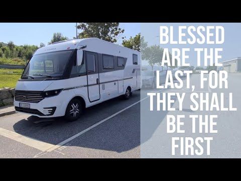 Driving our motorhome on the Atlantic Ocean Road to Veiholmen