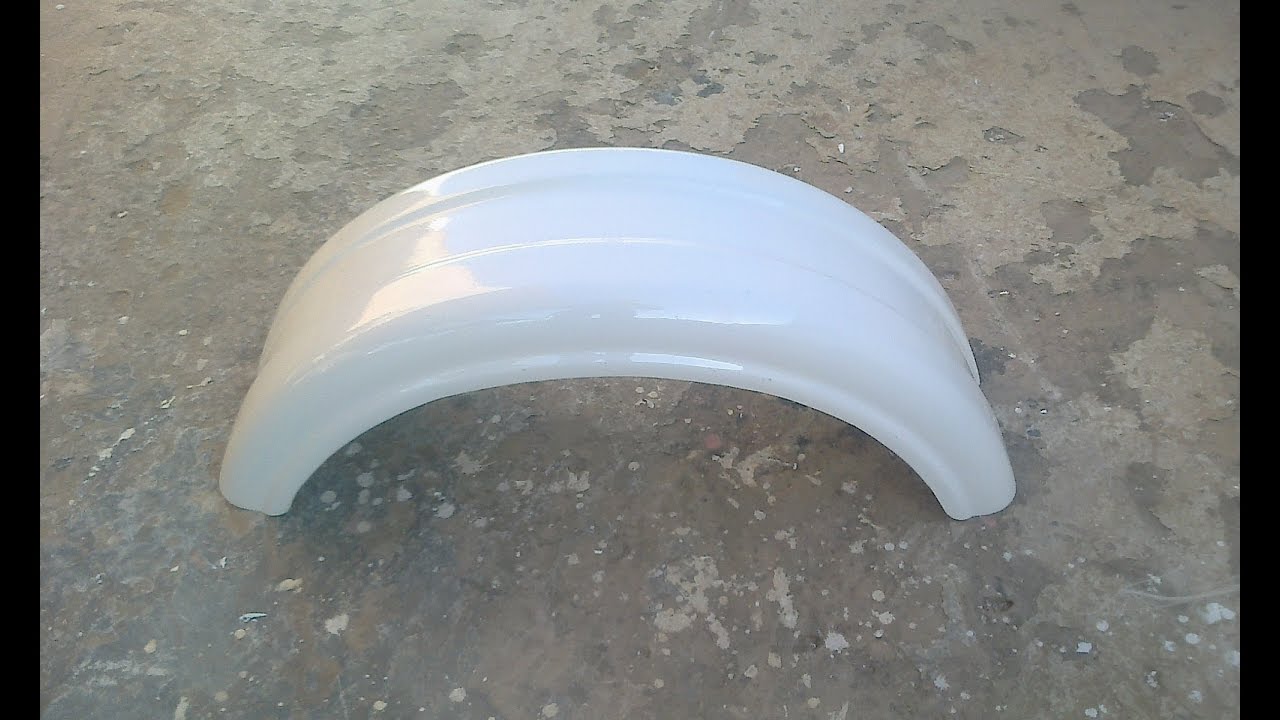 garde boue de remorque en resine polyester ; a fiberglass trailer mudguard