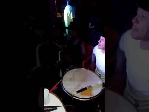 samba tchê em roda de samba na favela Restinga @ColiseuMartinica irmãos