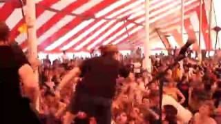 Bloodlined Calligraphy - Shall We Dance (Cornerstone Festival 2005) Chorus and Stage Diving