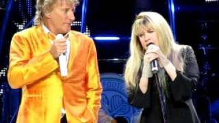 Stevie Nicks &amp; Rod Stewart - Young Turks/Leather and Lace - 04-05-2011