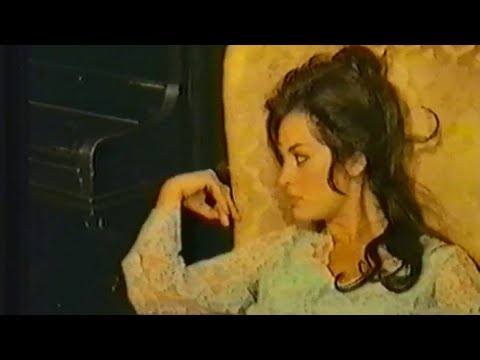 Asrin Kadini: Melek Mi Seytan Mi Fragman