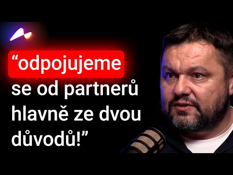 Párový Terapeut: Přestaňte Pracovat Na Vztazích! Zamilovanost Zapíná Obranné Mechanismy Ega!
