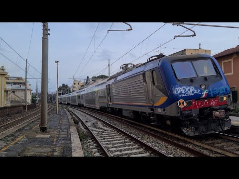 R 22854 Genova Nervi - Genova Voltri