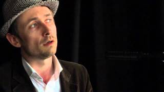 The Divine Comedy - Down in the Street Below (Live)