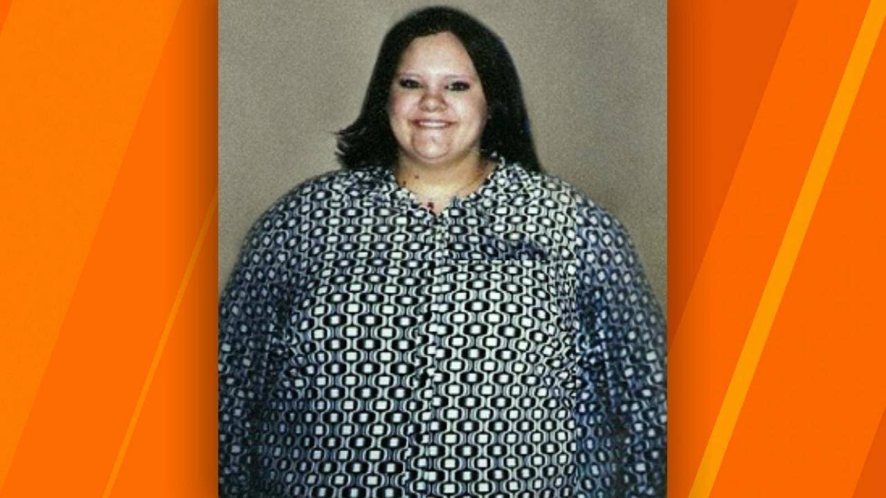Woman Who Lost Half Her Body Weight (145 Pounds!) Gets a Makeover + a BIG Surprise