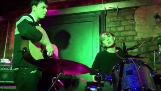 The Goon Sax - "Telephone" live at The Eagle Inn, Salford, 29/09/2016