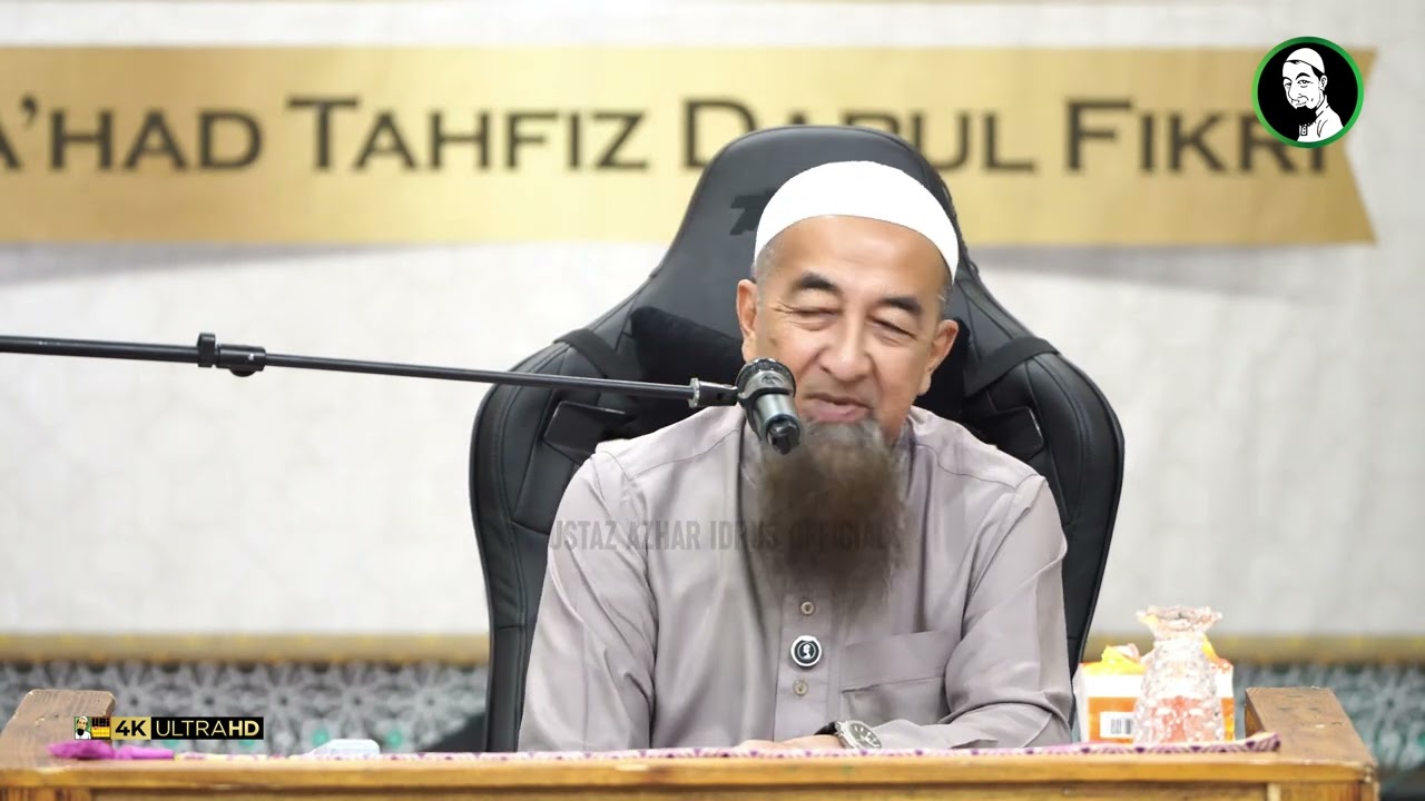 Bolehkah Kita Keluarkan Zakat Dalam Bentuk Barangan? - Ustaz Azhar Idrus