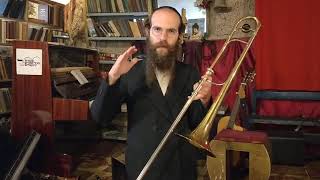 טרומבון! נחמן צוקר מלמד בקרצמע.