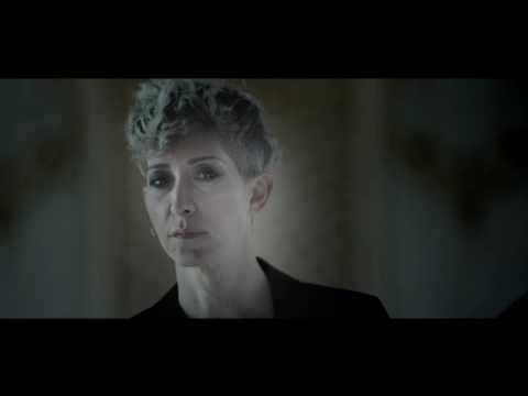 Andrea Mirò - Deboli di cuore (Official Video)