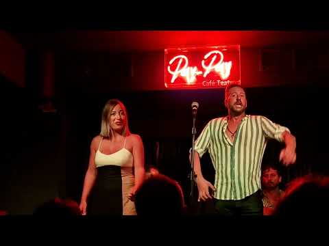 Jessica y Chema Pasodoble ELLA ERA UNA MARIONETA Comparsa LOS ESCLAVOS - PayPay