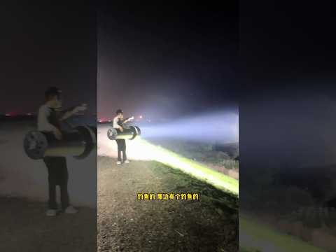 Biggest 500000 Lumens Flashlight.#brightestflashlight #outdoors #fyp #tech #foryou #lamp #lantern