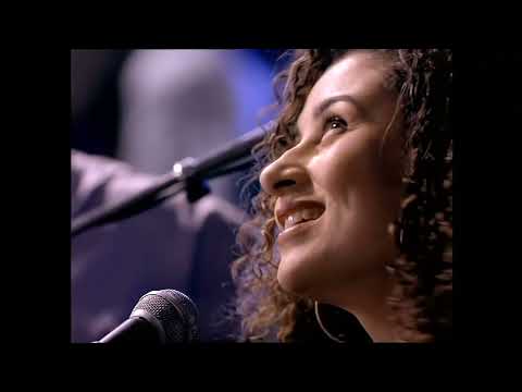 Videoclip de I'll Be Your Baby Tonight (feat. UB40) — Robert Palmer