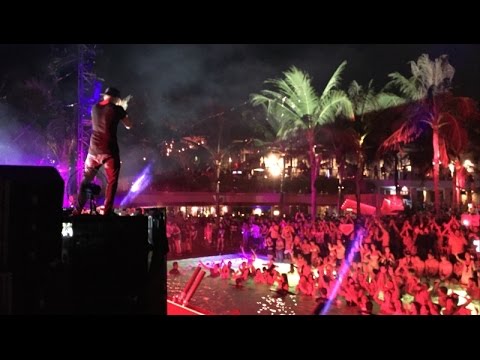 Ultra Bali 2016: Martin Garrix & Konstantin Sidorkov